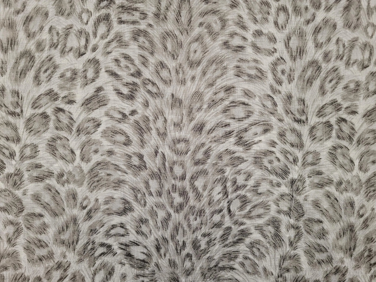 Gray Leopard Print